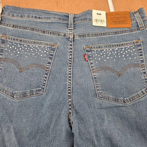 LEVIS WOMEN'S 724 HIGH-RISE SLIM STRAIGHT  JEANS SIZE 32 X 32 NWT - Picture 3 of 11